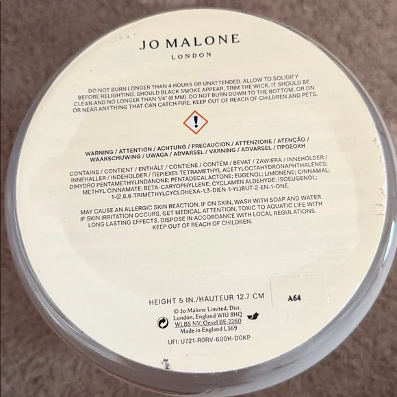 Jo Malone Pomegranate Noir Candle, 4-wick luxury size - Picture 5 of 12